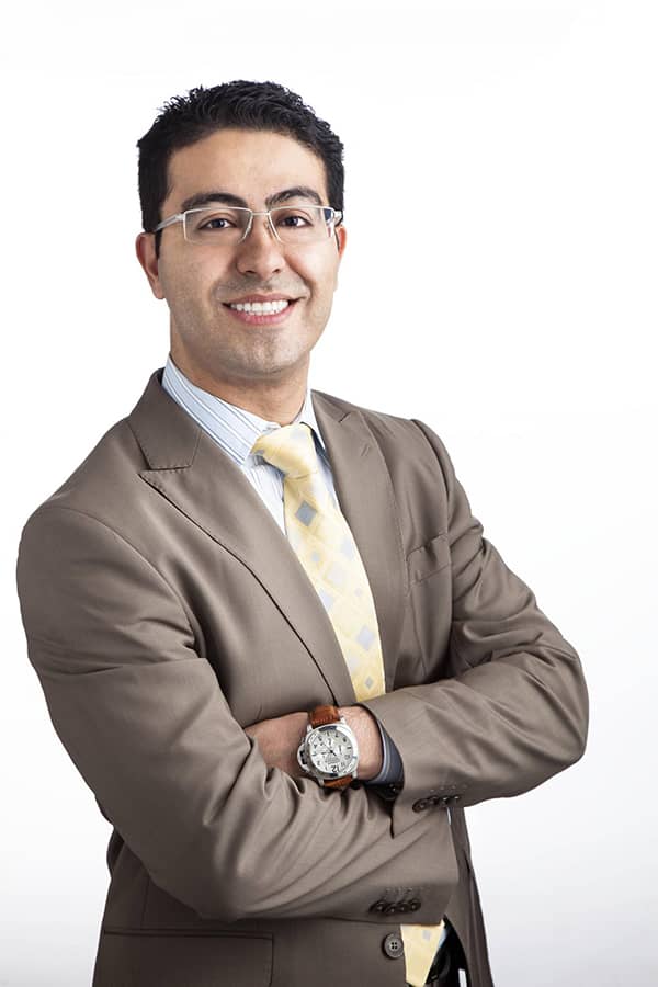 Dr. Kamran Saraf Dr. Kamran Saraf