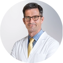 Dr Shaun Cole photo circle white background